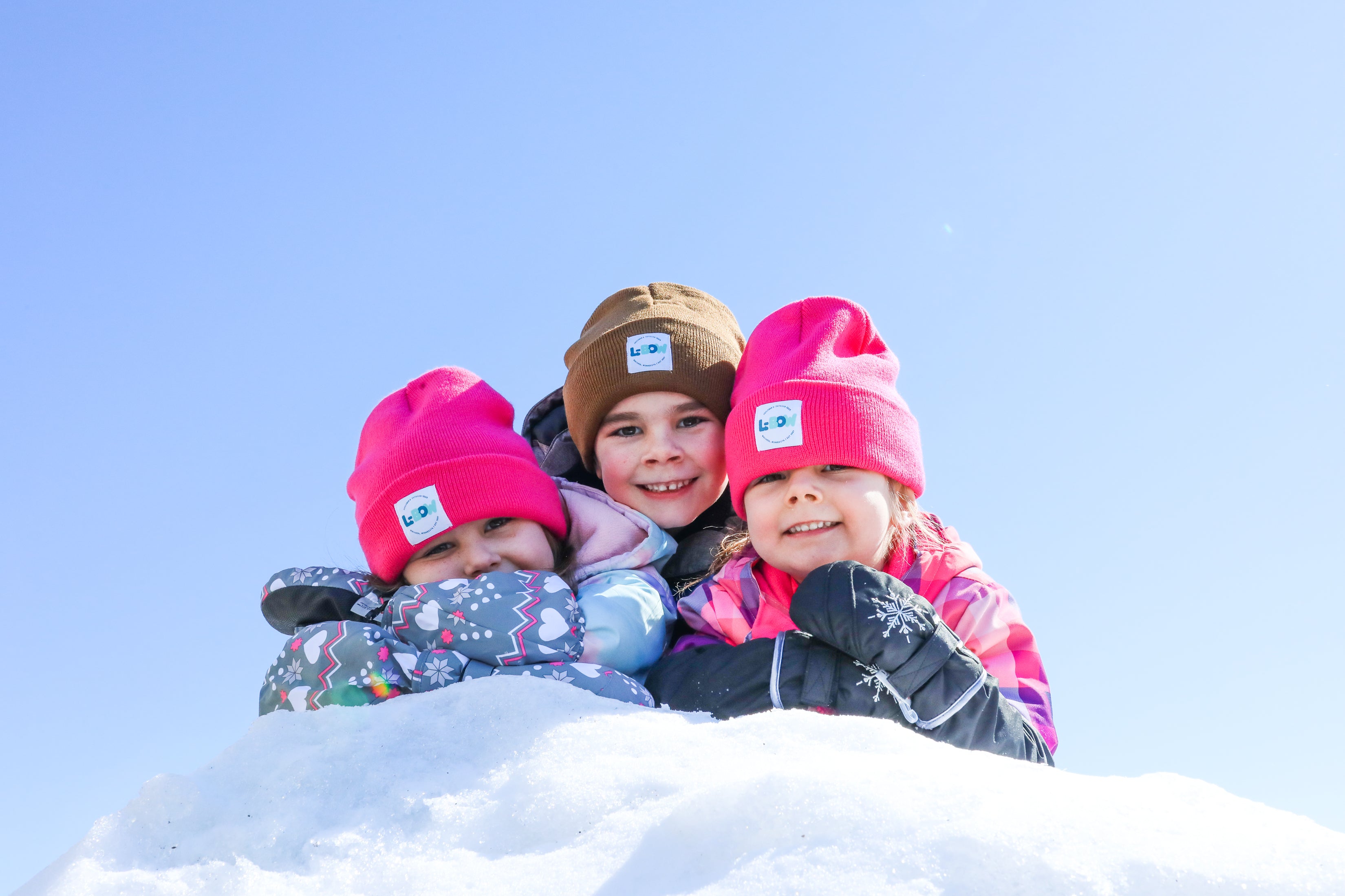 L-bow Mittens L-Bow Kids Mittens + Bungee Pocket Style For Hand Warmers + Waterproof Stay On Design + Cold Weather 3M Thinsulate Material + Winter L Bow Toddler Mittens